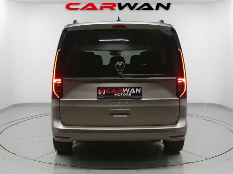 VOLKSWAGEN 2.0 TDI STYLE